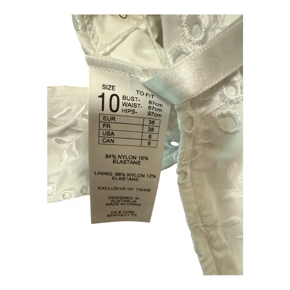 Seafolly CoastaBella Bandeau Malloy White Eyelet Bikini Set Size 6 U.S NWT Sexy - Picture 3 of 4